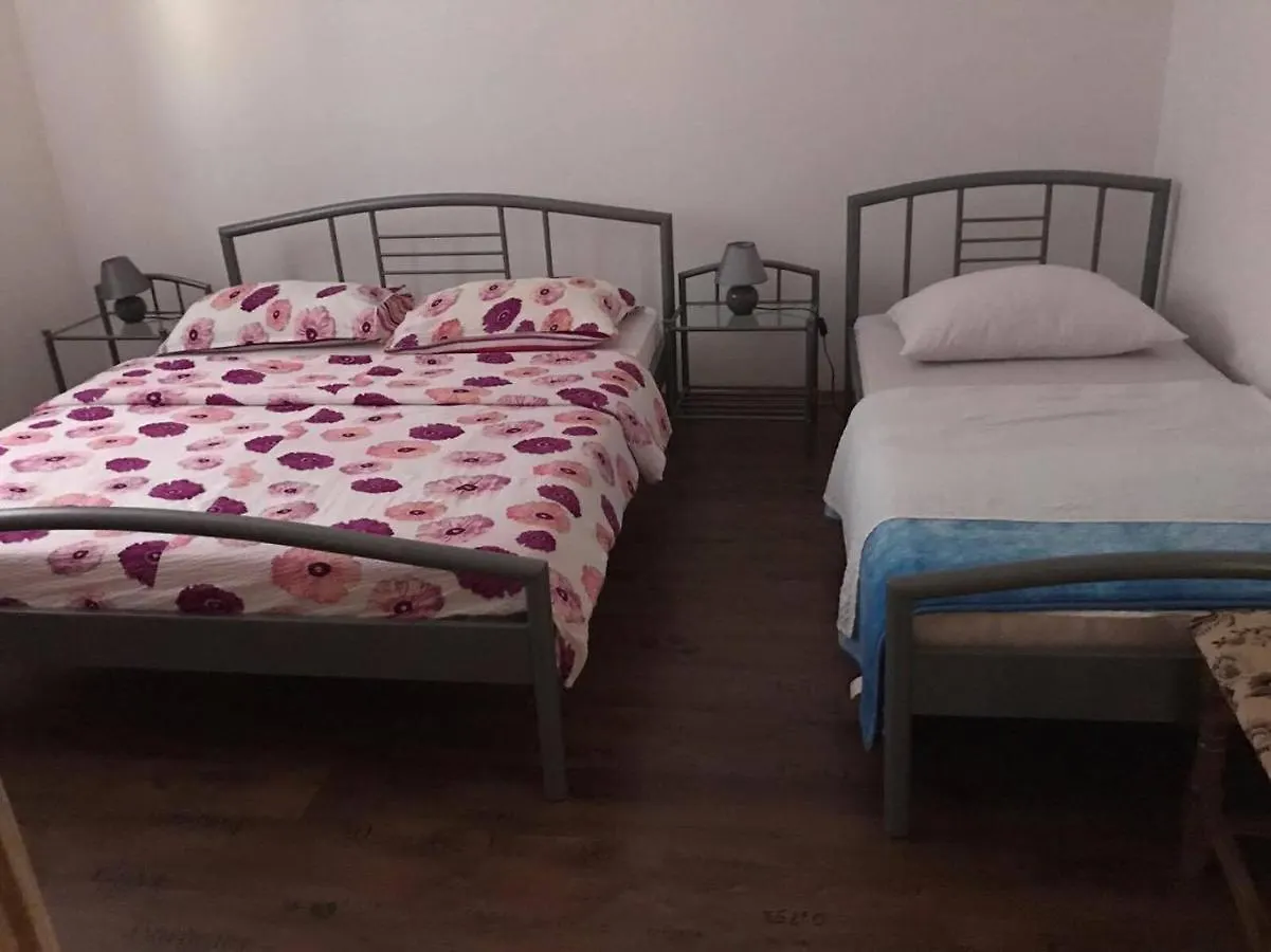 Apartmani Jagoda Zaton  Croatia
